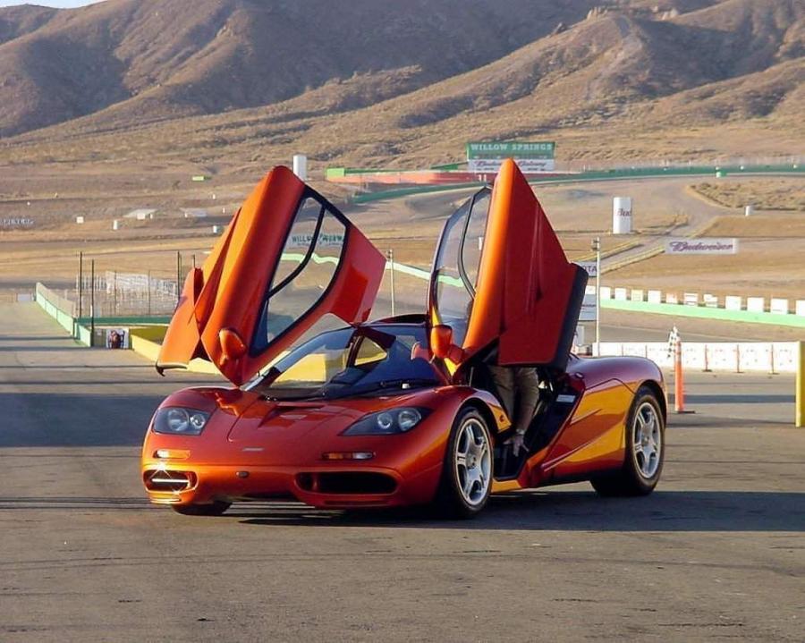  McLaren F1 1993 года  (фото 42 из 76)